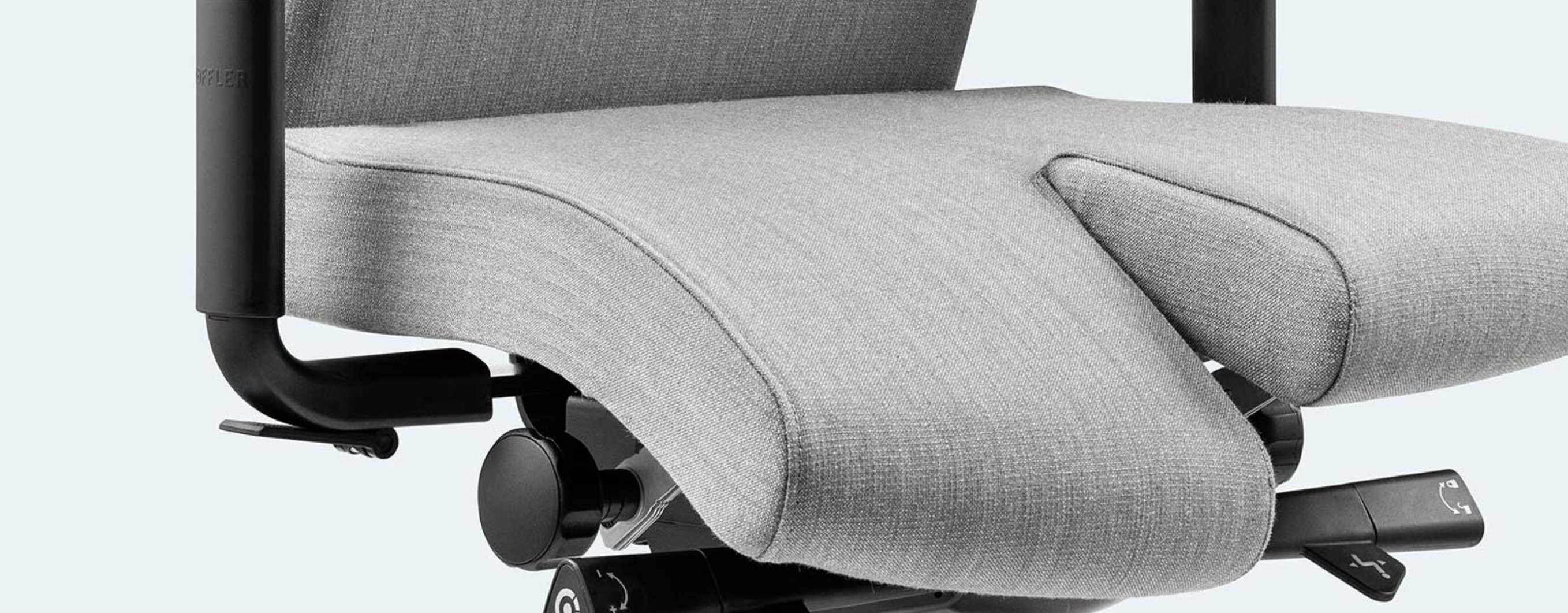 Löffler Orthopädische Stühle