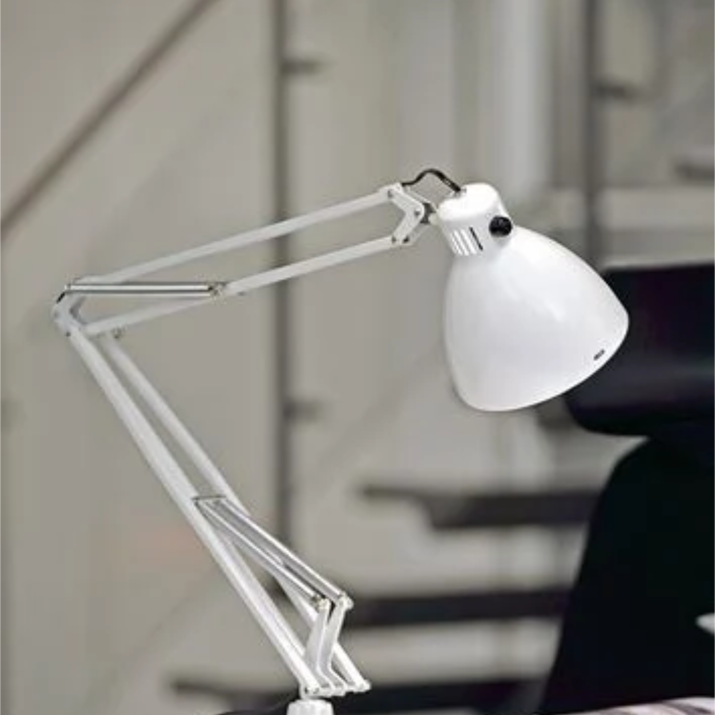 L-1 LUXO LED-Schreibtischleuchte