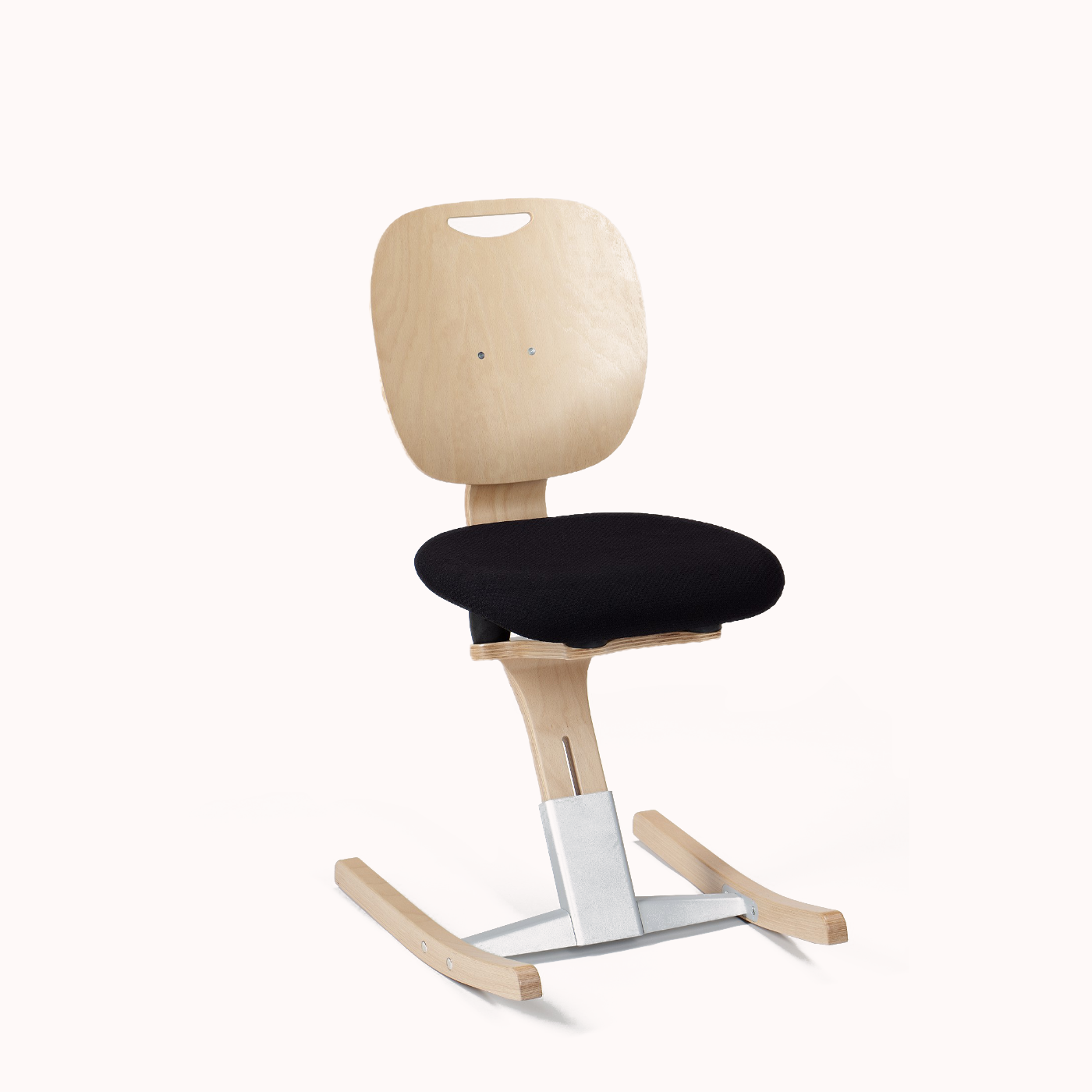 Moizi 7 mit Holzrücken